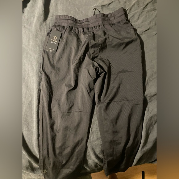 Size large MPG Sport Joggers, tag still on! - Picture 3 of 4